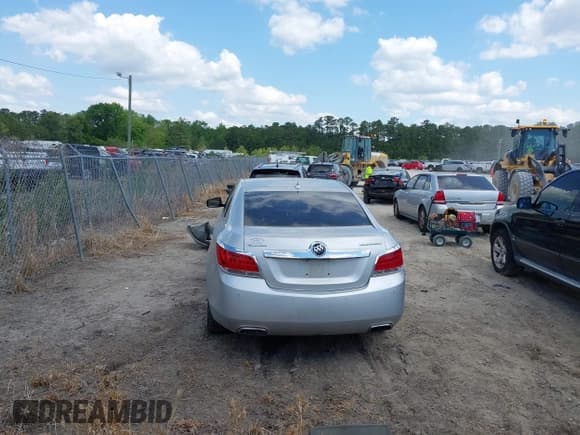 ✅ 2012 Buick LaCrosse Premium 1 • VIN: 1G4GD5E37CF136030 • Лот: 42050211. Опубликован ранее на IAAI с пробегом 145 011 миль. Бесплатный доступ к архиву аукционных продаж из США и подробный отчёт об истории автомобиля на DreamBid. Изображение 16.