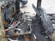 ✅ 2019 Chevrolet Silverado 1500 LT • VIN: 1GCPWCED0KZ116422 • Lot: 42883220. Wystawiony na IAAI z przebiegiem Nie podano. Bezpłatny archiwum sprzedaży aukcyjnych z USA i szczegółowy raport historii pojazdu na DreamBid. Zdjęcie 8.