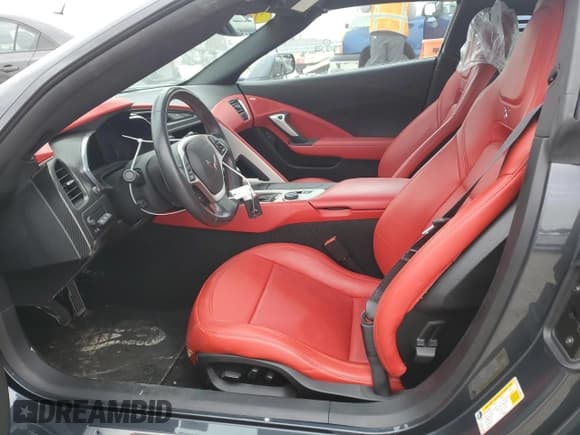 ✅ 2014 Chevrolet Corvette Z51 3LT • VIN: 1G1YM2D77E5106183 • Lot: 84393234. Listed on Copart with 19,986 mi. Free auction sales archive from the USA and detailed vehicle history report at DreamBid. Image 7.