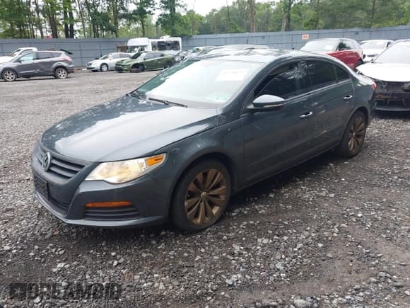 ✅ 2012 Volkswagen CC Sport • VIN: WVWNP7AN7CE533507 • Лот: 42551873. Опубликован ранее на IAAI с пробегом 101 215 миль. Бесплатный доступ к архиву аукционных продаж из США и подробный отчёт об истории автомобиля на DreamBid. Изображение 2.