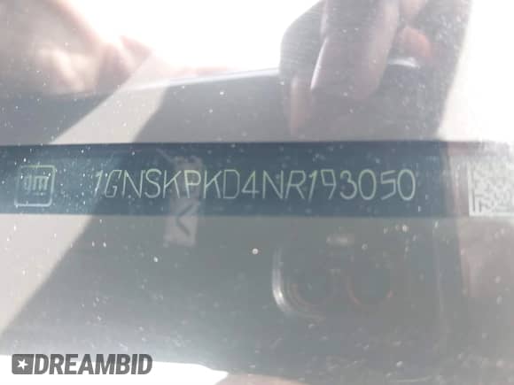 2022 Chevrolet Tahoe Z71 z VIN 1GNSKPKD4NR193050, wystawiony jako IAAI lot #41656544 z przebiegiem 41 165 mil mil oraz . Historia ofert i sprzedaży dostępna na DreamBid. Obrazek 9.