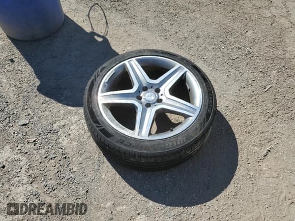 ✅ 2015 Mercedes-Benz GLA 250 • VIN: WDCTG4GB1FJ147304 • Lot: 65554805. Wystawiony na Copart z przebiegiem 175 483 mil. Bezpłatny archiwum sprzedaży aukcyjnych z USA i szczegółowy raport historii pojazdu na DreamBid. Zdjęcie 13.