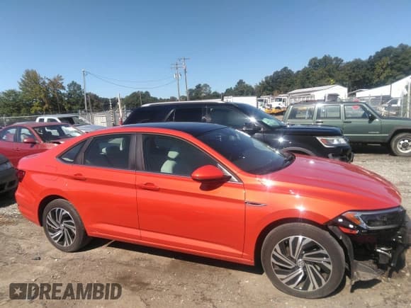 ✅ 2020 Volkswagen Jetta SEL • VIN: 3VWE57BU2LM103046 • Лот: 43134733. Опубликован ранее на IAAI с пробегом 31 538 миль. Бесплатный доступ к архиву аукционных продаж из США и подробный отчёт об истории автомобиля на DreamBid. Изображение 14.