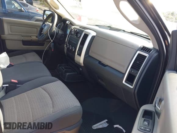 ✅ 2009 Dodge 1500 Laramie • VIN: 1D3HV13T89S713222 • Lot: 42346085. Wystawiony na IAAI z przebiegiem 148 110 mil. Bezpłatny archiwum sprzedaży aukcyjnych z USA i szczegółowy raport historii pojazdu na DreamBid. Zdjęcie 5.