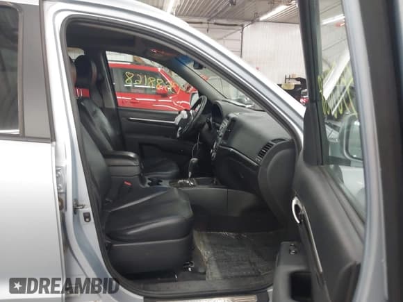 ✅ 2007 Hyundai Santa Fe SE • VIN: 5NMSH73E27H015532 • Lot: 43588168. Listed on IAAI with 234,056 mi. Free auction sales archive from the USA and detailed vehicle history report at DreamBid. Image 5.