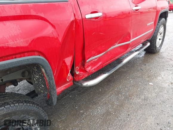 ✅ 2015 GMC Sierra 1500 SLT • VIN: 3GTU2VEC3FG390902 • Lot: 43550181. Listed on IAAI with 230,720 mi. Free auction sales archive from the USA and detailed vehicle history report at DreamBid. Image 6.