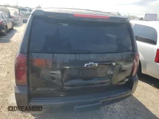 ✅ 2017 Chevrolet Suburban LT • VIN: 1GNSCHKC5HR122924 • Lot: 73663424. Wystawiony na Copart z przebiegiem 89 300 mil. Bezpłatny archiwum sprzedaży aukcyjnych z USA i szczegółowy raport historii pojazdu na DreamBid. Zdjęcie 6.