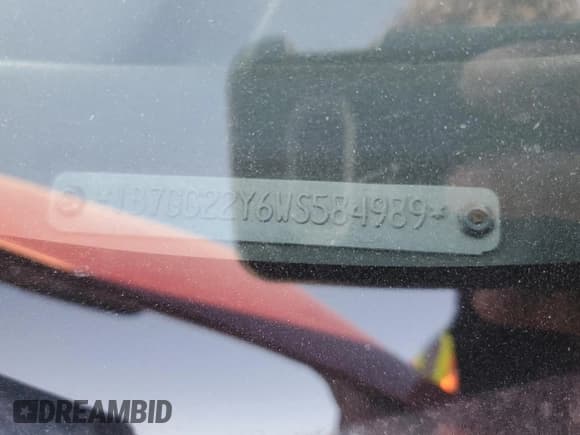 ✅ 1998 Dodge Dakota SLT • VIN: 1B7GG22Y6WS584989 • Lot: 77398674. Wystawiony na Copart z przebiegiem 171 923 mil. Bezpłatny archiwum sprzedaży aukcyjnych z USA i szczegółowy raport historii pojazdu na DreamBid. Zdjęcie 12.