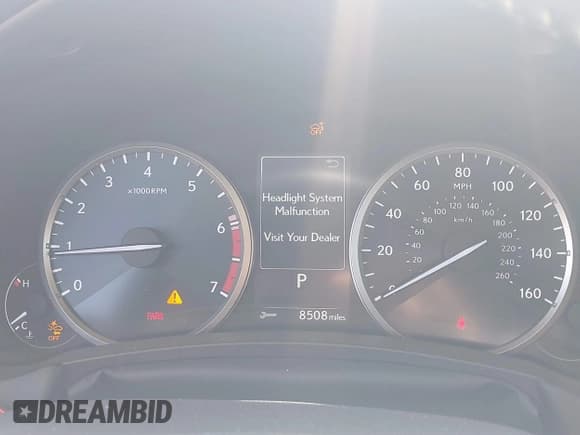 ✅ 2021 Lexus NX 300 • VIN: JTJGARBZ2M2186062 • Lot: 41861330. Wystawiony na IAAI z przebiegiem 8 508 mil. Bezpłatny archiwum sprzedaży aukcyjnych z USA i szczegółowy raport historii pojazdu na DreamBid. Zdjęcie 7.