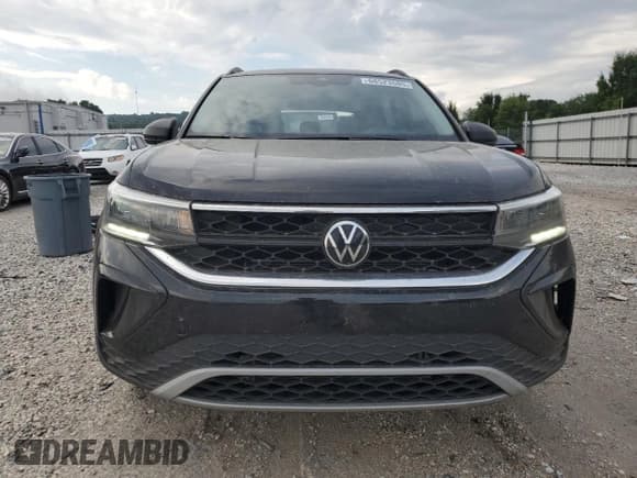 ✅ 2024 Volkswagen Taos S • VIN: 3VV5X7B29RM021448 • Лот: 68523585. Опубликован ранее на Copart с пробегом 35 079 миль. Бесплатный доступ к архиву аукционных продаж из США и подробный отчёт об истории автомобиля на DreamBid. Изображение 5.
