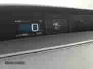 2017 Toyota Prius Two z VIN JTDKBRFUXH3038959, wystawiony jako Copart lot #71670975 z przebiegiem 314 882 mil mil oraz Szkoda całkowita • Salvage title. Historia ofert i sprzedaży dostępna na DreamBid. Obrazek 9.