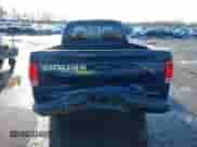 2002 Dodge Dakota Sport z VIN 1B7GL32X52S569340, wystawiony jako IAAI lot #41541480 z przebiegiem 176 632 mil mil oraz . Historia ofert i sprzedaży dostępna na DreamBid. Obrazek 16.