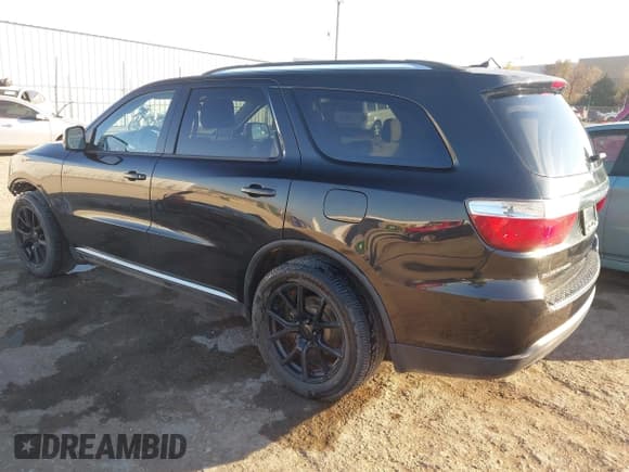 ✅ 2013 Dodge Durango SXT • VIN: 1C4RDHAG2DC684110 • Lot: 43690898. Listed on IAAI with 233,279 mi. Free auction sales archive from the USA and detailed vehicle history report at DreamBid. Image 3.