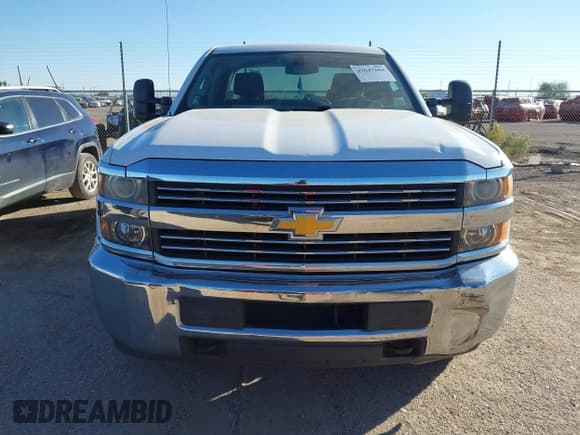 ✅ 2015 Chevrolet Silverado 2500HD Work Truck • VIN: 1GB2CUEG9FZ122068 • Лот: 43647284. Опубликован ранее на IAAI с пробегом 214 454 миль. Бесплатный доступ к архиву аукционных продаж из США и подробный отчёт об истории автомобиля на DreamBid. Изображение 11.