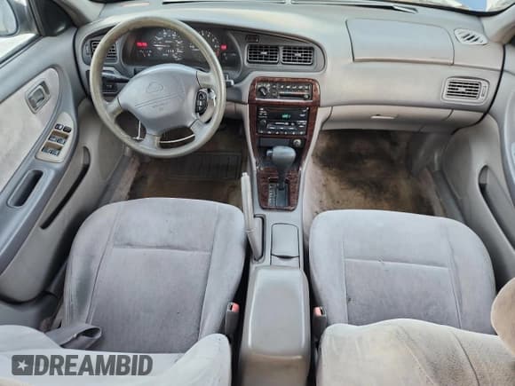 ✅ 1998 Nissan Altima XE • VIN: 1N4DL01D9WC231678 • Lot: 92891045. Listed on Copart with 385,051 mi. Free auction sales archive from the USA and detailed vehicle history report at DreamBid. Image 8.