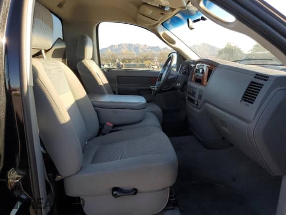 ✅ 2006 Dodge 1500 SLT • VIN: 1D7HU16N46J130355 • Лот: 78023854. Размещён на Copart с пробегом 111 993 миль миль. Получите бесплатный доступ к архиву аукционных продаж из США и посмотрите подробный отчёт об истории автомобиля на DreamBid. Изображение 10.