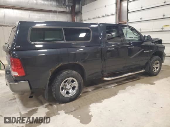 2009 Dodge 1500 SLT z VIN 1D3HV18T79S809190, wystawiony jako Copart lot #81925014 z przebiegiem 204 957 mil mil oraz Nie do naprawy • Non repairable. Historia ofert i sprzedaży dostępna na DreamBid. Obrazek 3.