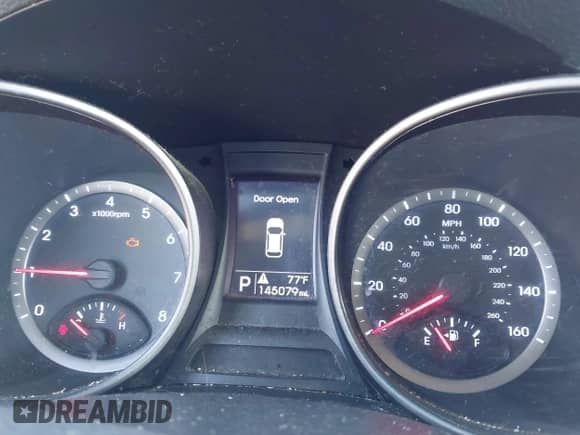 2016 Hyundai Santa Fe z VIN 5XYZTDLB8GG351827, wystawiony jako IAAI lot #43425613 z przebiegiem 145 079 mil mil oraz . Historia ofert i sprzedaży dostępna na DreamBid. Obrazek 16.