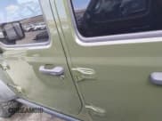 ✅ 2020 Jeep Wrangler Unlimited Sport S • VIN: 1C4HJXDG6LW285952 • Lot: 41666200. Wystawiony na IAAI z przebiegiem 37 089 mil. Bezpłatny archiwum sprzedaży aukcyjnych z USA i szczegółowy raport historii pojazdu na DreamBid. Zdjęcie 14.