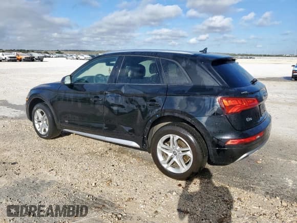 ✅ 2018 Audi Q5 Premium • VIN: WA1ANAFY4J2115113 • Lot: 85316365. Listed on Copart with 109,152 mi. Free auction sales archive from the USA and detailed vehicle history report at DreamBid. Image 2.