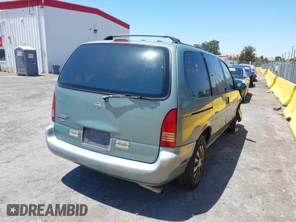 ✅ 1997 Nissan Quest XE • VIN: 4N2DN1111VD809200 • Lot: 42478371. Wystawiony na IAAI z przebiegiem 123 414 mil. Bezpłatny archiwum sprzedaży aukcyjnych z USA i szczegółowy raport historii pojazdu na DreamBid. Zdjęcie 4.