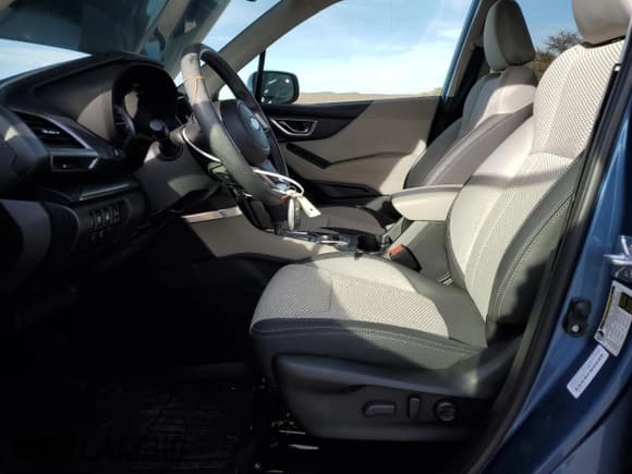 ✅ 2024 Subaru Forester Premium • VIN: JF2SKADC3RH496943 • Lot: 86579024. Listed on Copart with 7,999 mi. Free auction sales archive from the USA and detailed vehicle history report at DreamBid. Image 7.