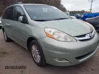 ✅ 2009 Toyota Sienna XLE • VIN: 5TDBK22C69S025792 • Lot: 43754811. Listed on IAAI with 135,979 mi. Free auction sales archive from the USA and detailed vehicle history report at DreamBid. Image 1.