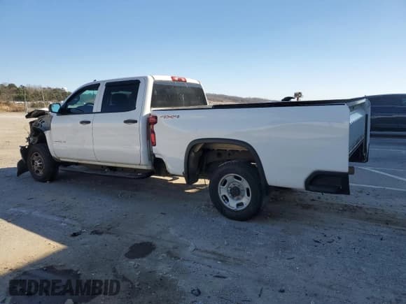 ✅ 2018 Chevrolet Silverado 2500HD Work Truck • VIN: 1GC1CUEY8JF188203 • Lot: 88313545. Wystawiony na Copart z przebiegiem 213 853 mil. Bezpłatny archiwum sprzedaży aukcyjnych z USA i szczegółowy raport historii pojazdu na DreamBid. Zdjęcie 2.