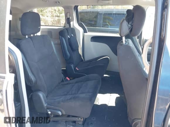 2014 Dodge Grand Caravan SXT с VIN 2C4RDGCG1ER450671, выставлен на аукционе IAAI как лот 43447379 с пробегом 123 418 миль миль и . История ставок и продаж доступна на DreamBid. Изображение 8.