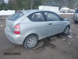 ✅ 2008 Hyundai Accent GS • VIN: KMHCM36C58U093487 • Лот: 41574989. Опубликован ранее на IAAI с пробегом 107 274 миль. Бесплатный доступ к архиву аукционных продаж из США и подробный отчёт об истории автомобиля на DreamBid. Изображение 4.