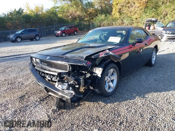 ✅ 2010 Dodge Challenger SE • VIN: 2B3CJ4DV1AH240972 • Lot: 40612957. Wystawiony na IAAI z przebiegiem 162 452 mil. Bezpłatny archiwum sprzedaży aukcyjnych z USA i szczegółowy raport historii pojazdu na DreamBid. Zdjęcie 21.