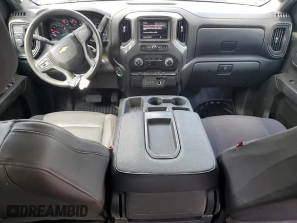 ✅ 2022 Chevrolet Silverado 1500 Work Truck • VIN: 1GCPAAEK8NZ624093 • Lot: 70552245. Wystawiony na Copart z przebiegiem 96 336 mil. Bezpłatny archiwum sprzedaży aukcyjnych z USA i szczegółowy raport historii pojazdu na DreamBid. Zdjęcie 8.