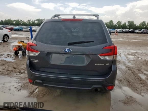 ✅ 2021 Subaru Forester • VIN: JF2SKADC4MH593982 • Лот: 61173915. Опубликован ранее на Copart с пробегом 57 706 миль. Бесплатный доступ к архиву аукционных продаж из США и подробный отчёт об истории автомобиля на DreamBid. Изображение 6.