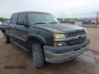 2003 Chevrolet Silverado 2500HD LT with VIN 1GCHK231X3F253969, listed as a IAAI auction lot 43301114 with 387,073 mi miles and . Bid and sale history available at DreamBid. Image 1.