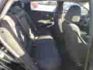 2018 Chevrolet Malibu LS z VIN 1G1ZB5ST4JF196134, wystawiony jako Copart lot #81498955 z przebiegiem 99 396 mil mil oraz Szkoda całkowita • Salvage title. Historia ofert i sprzedaży dostępna na DreamBid. Obrazek 10.