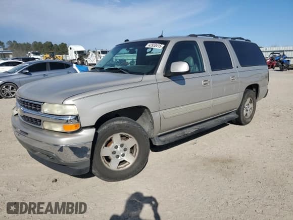 ✅ 2005 Chevrolet Suburban LS • VIN: 3GNEC16Z75G194660 • Лот: 42933415. Опубликован ранее на Copart с пробегом 280 030 миль. Бесплатный доступ к архиву аукционных продаж из США и подробный отчёт об истории автомобиля на DreamBid. Изображение 1.