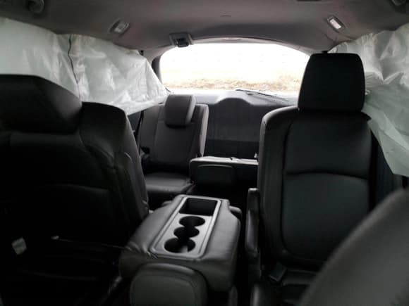 ✅ 2018 Honda Odyssey Elite • VIN: 5FNRL6H92JB028423 • Лот: 47091025. Опубликован ранее на Copart с пробегом Не указан. Бесплатный доступ к архиву аукционных продаж из США и подробный отчёт об истории автомобиля на DreamBid. Изображение 10.