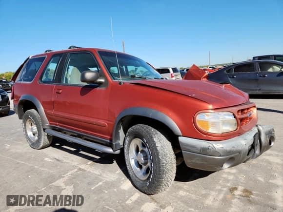 ✅ 1999 Ford Explorer Sport • VIN: 1FMYU24X2XUA67658 • Лот: 90515725. Опубликован ранее на Copart с пробегом 157 684 миль. Бесплатный доступ к архиву аукционных продаж из США и подробный отчёт об истории автомобиля на DreamBid. Изображение 4.