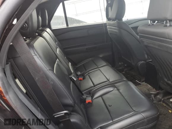 ✅ 2020 Ford Police Interceptor Utility • VIN: 1FM5K8AC9LGA55609 • Lot: 44921605. Wystawiony na Copart z przebiegiem 58 559 mil. Bezpłatny archiwum sprzedaży aukcyjnych z USA i szczegółowy raport historii pojazdu na DreamBid. Zdjęcie 10.