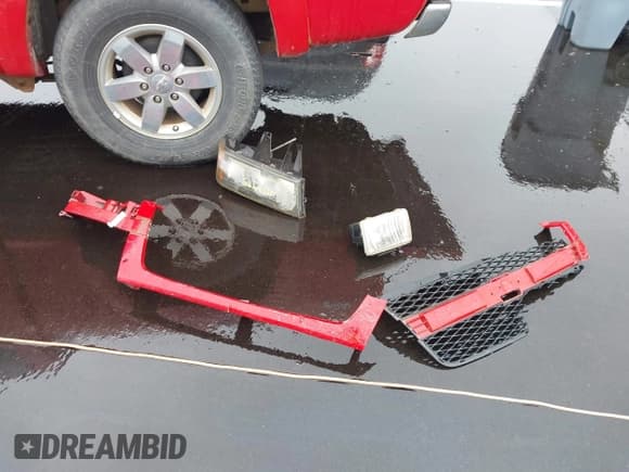 ✅ 2011 Chevrolet Colorado 2LT • VIN: 1GCJSDFE6B8106174 • Лот: 42931495. Опубликован ранее на IAAI с пробегом 118 957 миль. Бесплатный доступ к архиву аукционных продаж из США и подробный отчёт об истории автомобиля на DreamBid. Изображение 12.