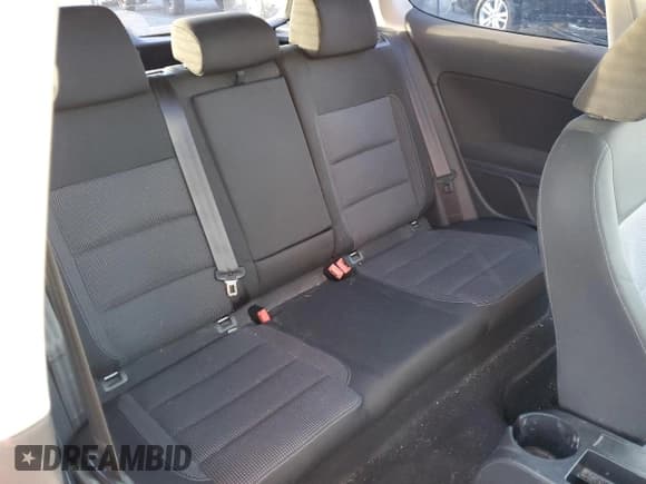 ✅ 2012 Volkswagen Golf • VIN: WVWAB7AJ3CW217221 • Лот: 87527645. Опубликован ранее на Copart с пробегом 156 850 миль. Бесплатный доступ к архиву аукционных продаж из США и подробный отчёт об истории автомобиля на DreamBid. Изображение 10.