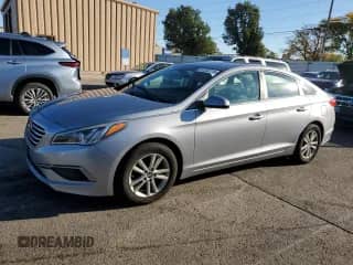 2016 Hyundai Sonata SE с VIN 5NPE24AF8GH337815, выставлен на аукционе Copart как лот 87043115 с пробегом 86 979 миль миль и Списание • Salvage title. История ставок и продаж доступна на DreamBid. Изображение 1.