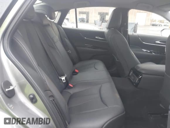 ✅ 2022 Toyota Mirai XLE • VIN: JTDAAAAA0NA004159 • Lot: 41632449. Wystawiony na IAAI z przebiegiem 18 455 mil. Bezpłatny archiwum sprzedaży aukcyjnych z USA i szczegółowy raport historii pojazdu na DreamBid. Zdjęcie 8.