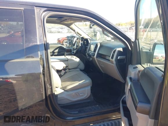 ✅ 2015 Ford F-150 XLT • VIN: 1FTFW1EFXFKD65200 • Lot: 43621578. Listed on IAAI with 186,088 mi. Free auction sales archive from the USA and detailed vehicle history report at DreamBid. Image 5.