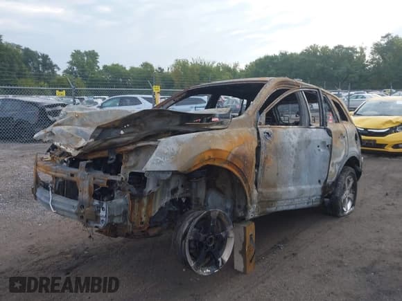 ✅ 2012 Chevrolet Captiva Sport LS • VIN: 3GNAL2EK1CS569364 • Lot: 43260699. Wystawiony na IAAI z przebiegiem Nie podano. Bezpłatny archiwum sprzedaży aukcyjnych z USA i szczegółowy raport historii pojazdu na DreamBid. Zdjęcie 6.