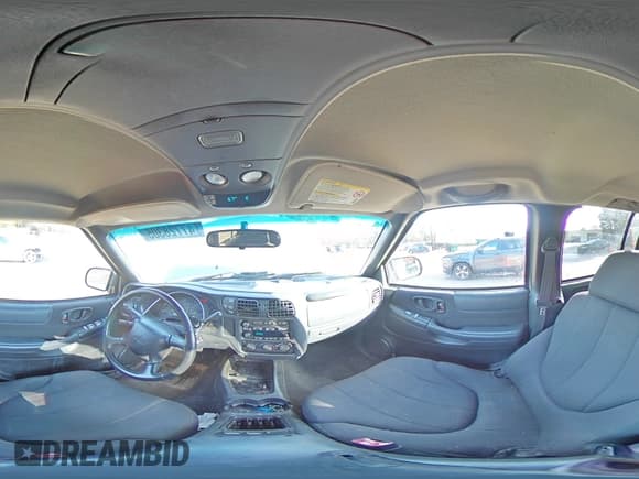 ✅ 2003 Chevrolet S-10 LS • VIN: 1GCDT13X33K174368 • Лот: 47728305. Опубликован ранее на Copart с пробегом 125 151 миль. Бесплатный доступ к архиву аукционных продаж из США и подробный отчёт об истории автомобиля на DreamBid. Изображение 12.