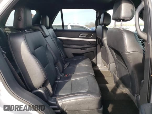 ✅ 2017 Ford Explorer XLT • VIN: 1FM5K7D84HGD62310 • Лот: 92984845. Опубликован ранее на Copart с пробегом 187 443 миль. Бесплатный доступ к архиву аукционных продаж из США и подробный отчёт об истории автомобиля на DreamBid. Изображение 11.