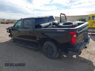 ✅ 2019 Chevrolet Silverado 1500 LT Trail Boss • VIN: 3GCPYFED6KG222188 • Lot: 43374214. Wystawiony na IAAI z przebiegiem 70 821 mil. Bezpłatny archiwum sprzedaży aukcyjnych z USA i szczegółowy raport historii pojazdu na DreamBid. Zdjęcie 3.