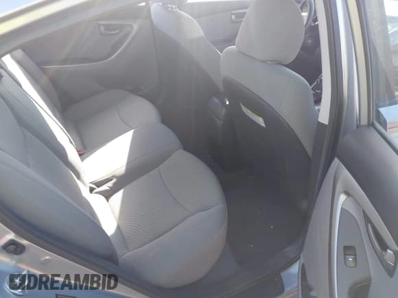 ✅ 2016 Hyundai Elantra SE • VIN: 5NPDH4AE0GH664856 • Lot: 43589845. Listed on IAAI with 159,288 mi. Free auction sales archive from the USA and detailed vehicle history report at DreamBid. Image 8.