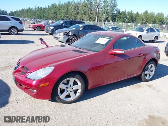 ✅ 2006 Mercedes-Benz SLK 280 • VIN: WDBWK54F26F095570 • Lot: 42463087. Listed on IAAI with 121,080 mi. Free auction sales archive from the USA and detailed vehicle history report at DreamBid. Image 2.